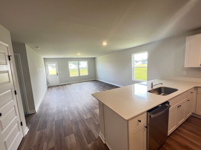 Photo - 190 Birchwood Dr