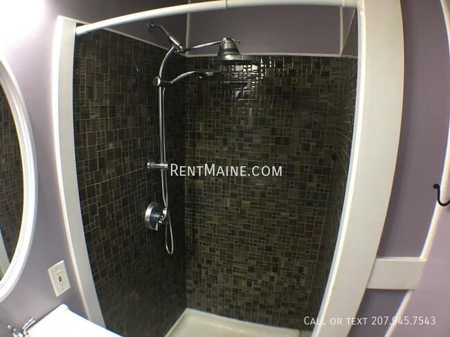 Photo - 18 Linden St Unit 1