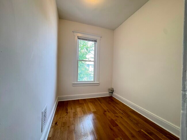 Photo - 211 Myrtle Ave Unit 1
