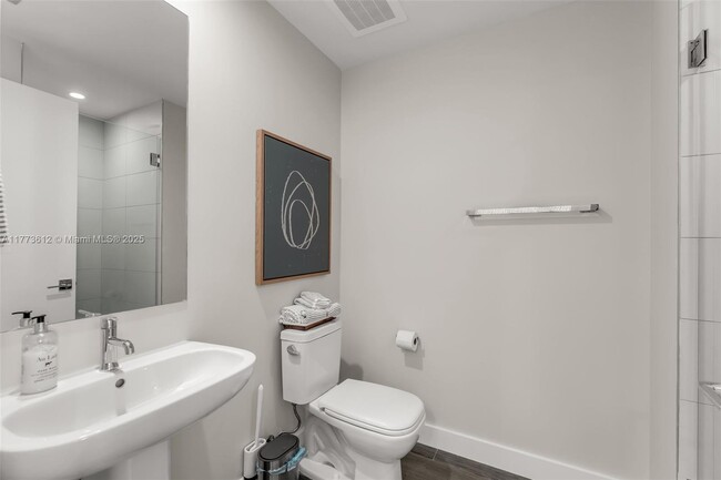 Photo - 2900 NE 7th Ave Condo Unit 3803