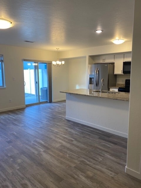 Photo - 2473 Wolcott Ave