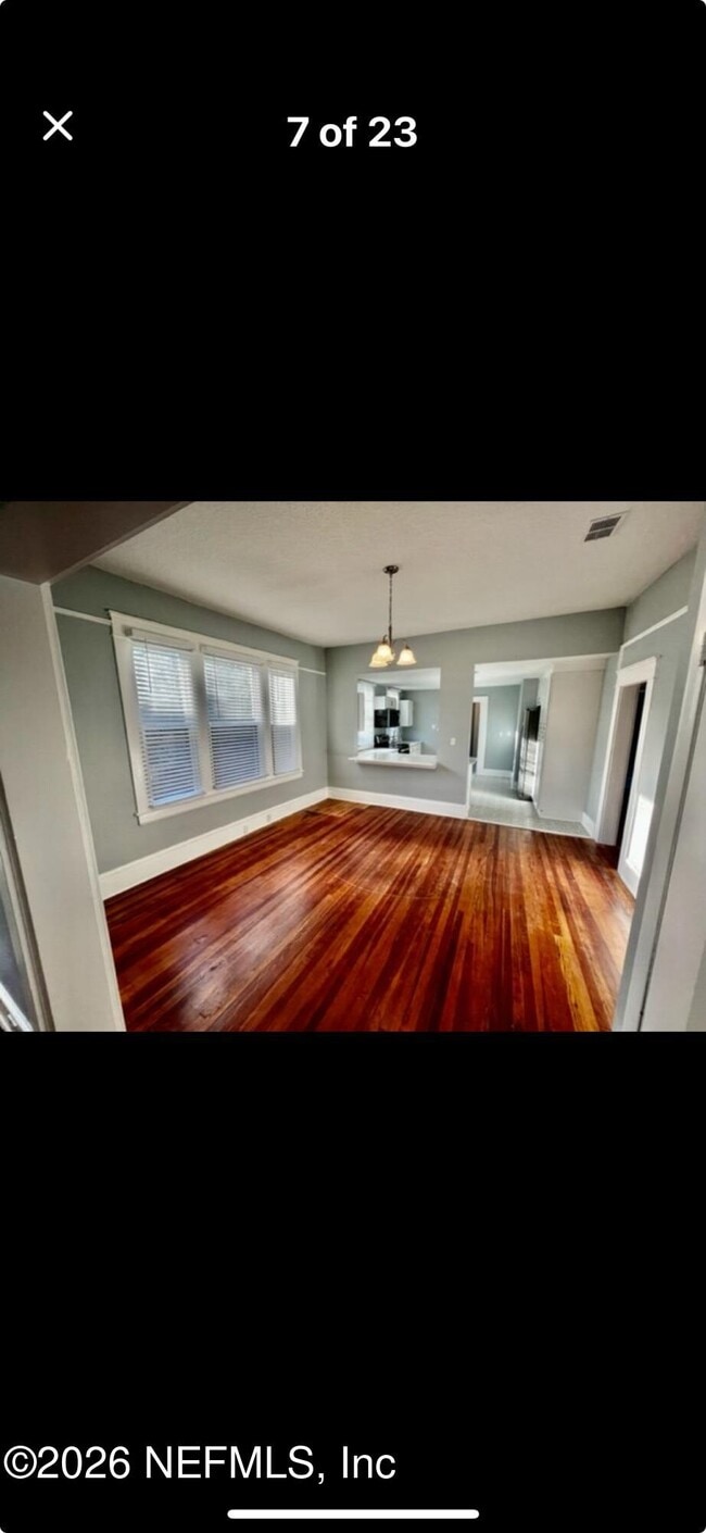 Photo - 2735 Downing St