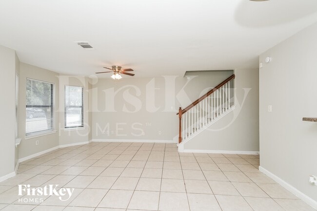 Photo - 2920 La Estancia Ln