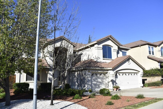 Photo - 630 Rogers Cir