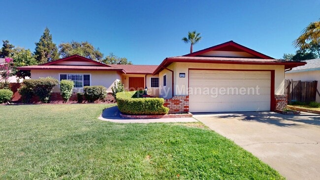 Building Photo - 1441 Montclair Dr
