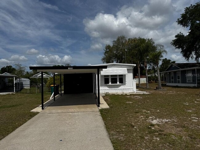 Building Photo - 1350 County Dr