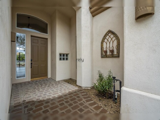 Photo - 4605 N Clear Creek Dr
