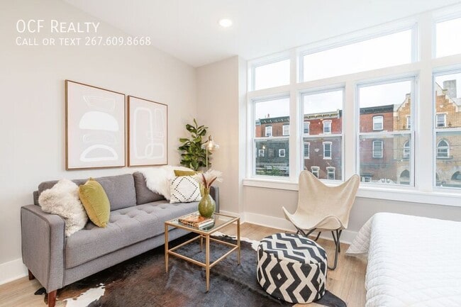 Photo - 2825 W Girard Ave Unit 201