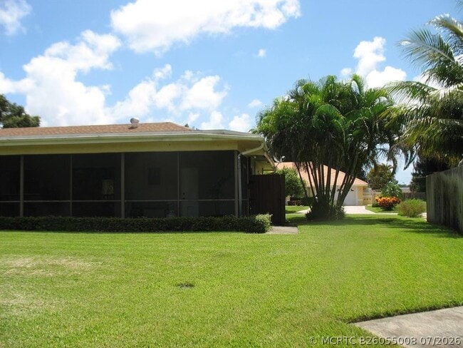 Photo - 1805 Richard Ln