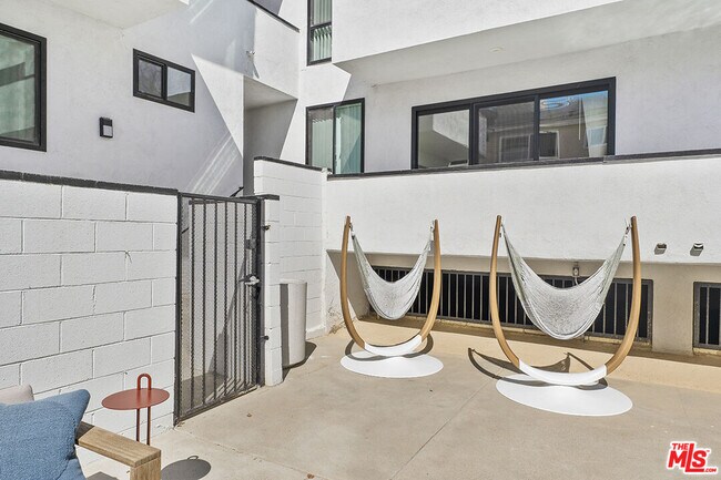 Photo - 821 3rd St Unit 209