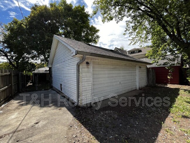 Photo - 1824 Orange St