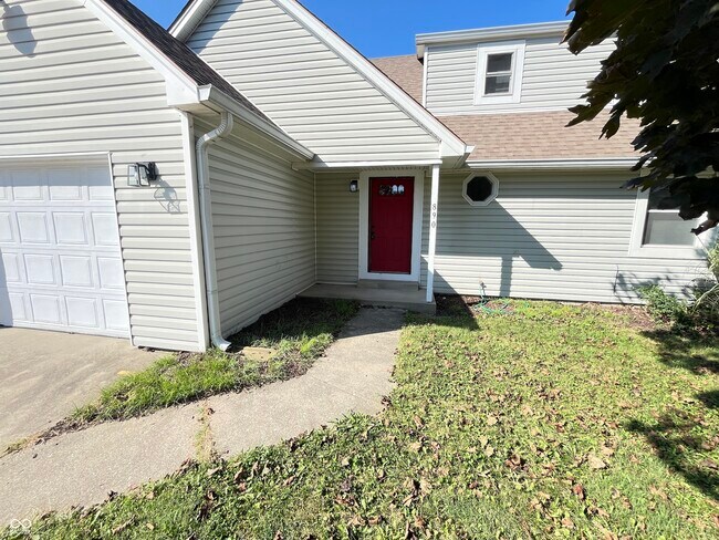 890 E Edwards Ave