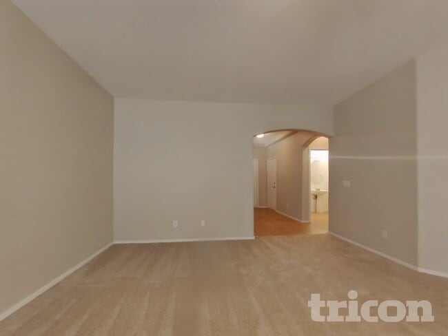 Photo - 11418 W Mountain View Dr