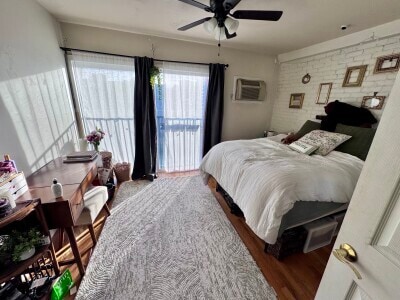 Building Photo - 21 Symphony Rd