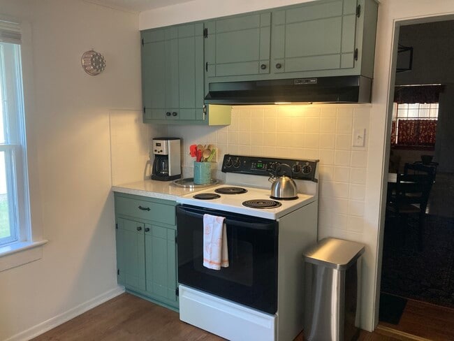 Photo - 105 E Washington St