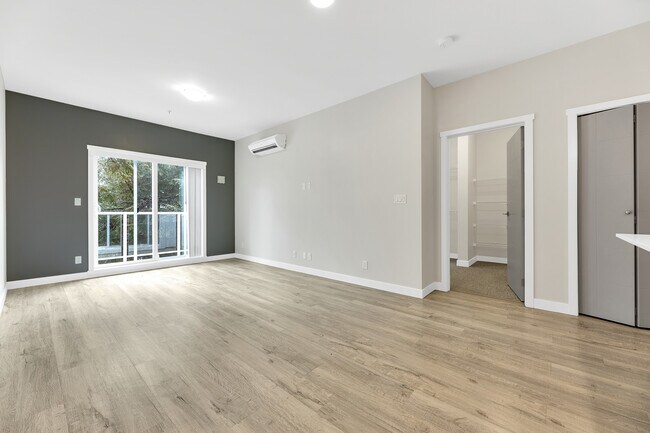 Photo - Hedstrom House