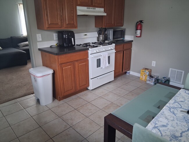 Photo - 1008 Prince Ave