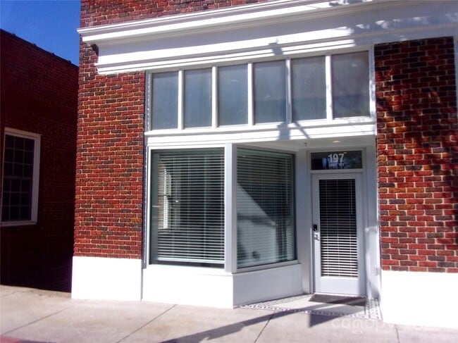 Photo - 197 N 2nd St Apartment Unit 101