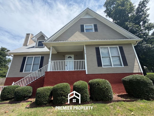 Building Photo - Stunning 3BR/2.5BA Trussville Estate | 1,990 Sq Ft, Stone Fireplace, Garage & Deck