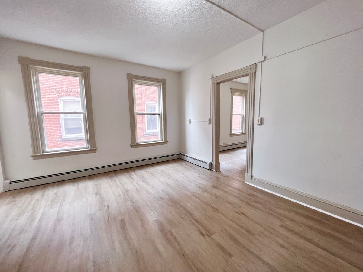 Photo - 35-37 Bond St / Rosario Properties, LLC