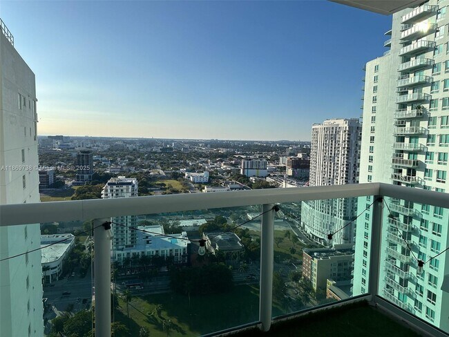 Photo - 1800 N Bayshore Dr Unit 3702