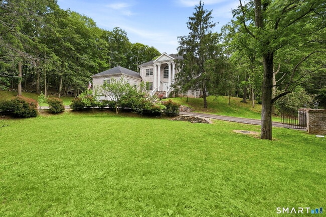 18 W Haviland Ln