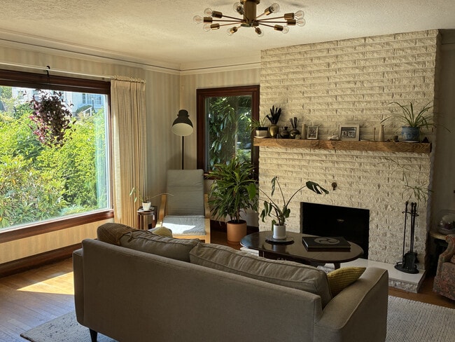 Photo - 834 SE 72nd Ave