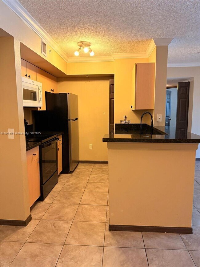 Photo - 2457 Centergate Dr Unit 207