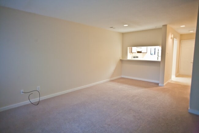 Photo - Live close to campus at Mill Creek. Pool a...