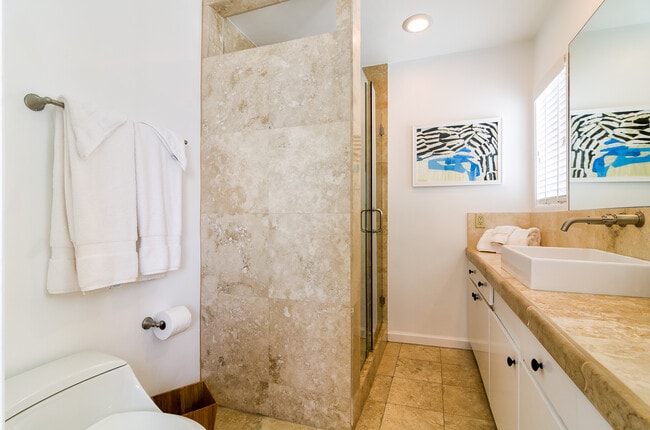 Photo - 22626 Pacific Coast Hwy Unidad 12