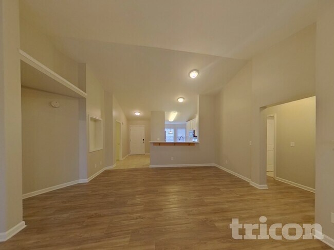 Photo - 6314 Spanish Moss Ln