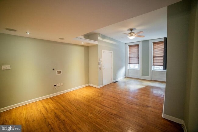 Photo - 1917 Poplar St Unit 1