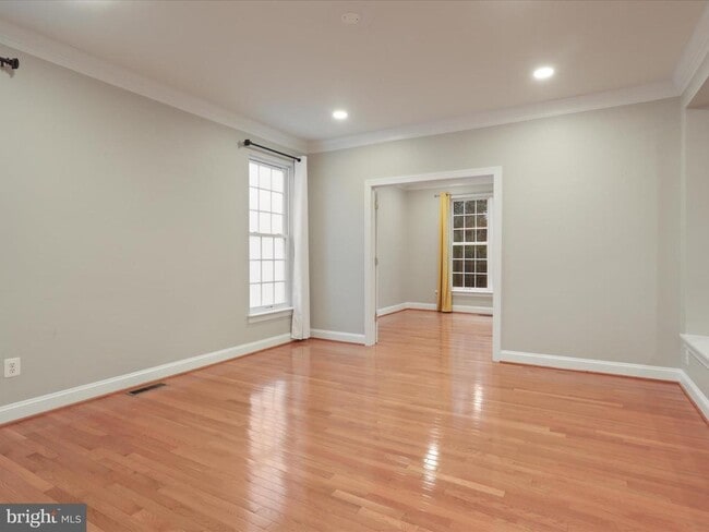 Photo - 5638 Kertscher Terrace