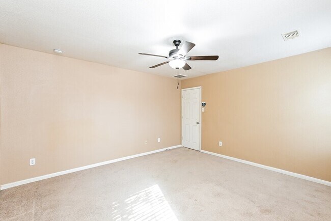 Photo - 22123 Greengate Dr