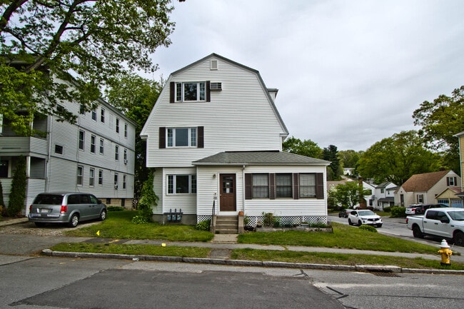 Photo - 137 Cohasset St Apartamentos Unidad 2