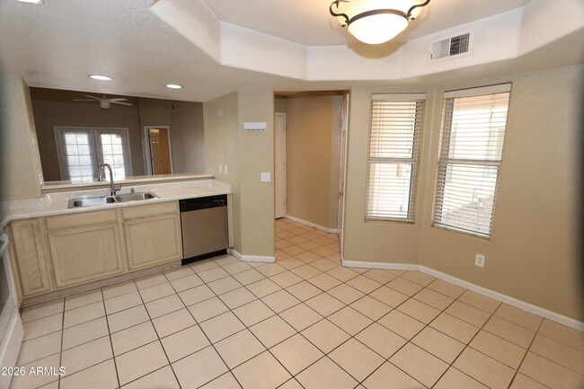 Photo - 1099 W Flint St