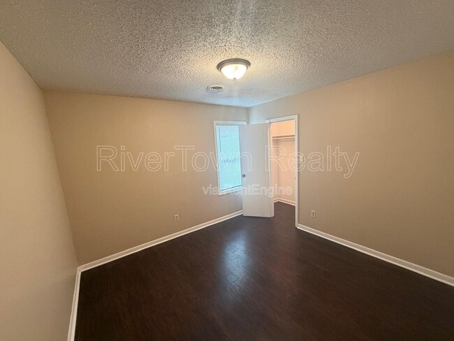 Photo - 5303 Sunray Dr