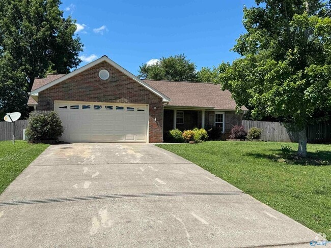 Building Photo - 105 Willow Green Dr Rental