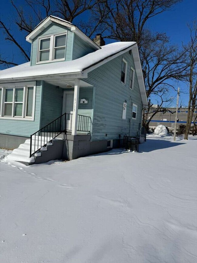 Photo - Spacious 2 Bedroom Home for Rent – Updated & Move-In Ready!