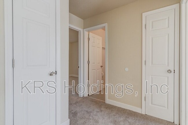 Building Photo - 1517 Halifax St Unit Apt 1