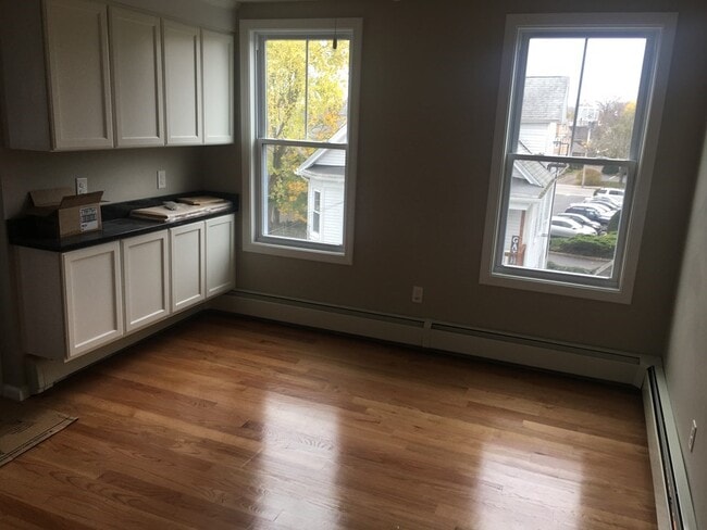 Photo - 41 Emory St Unit 3