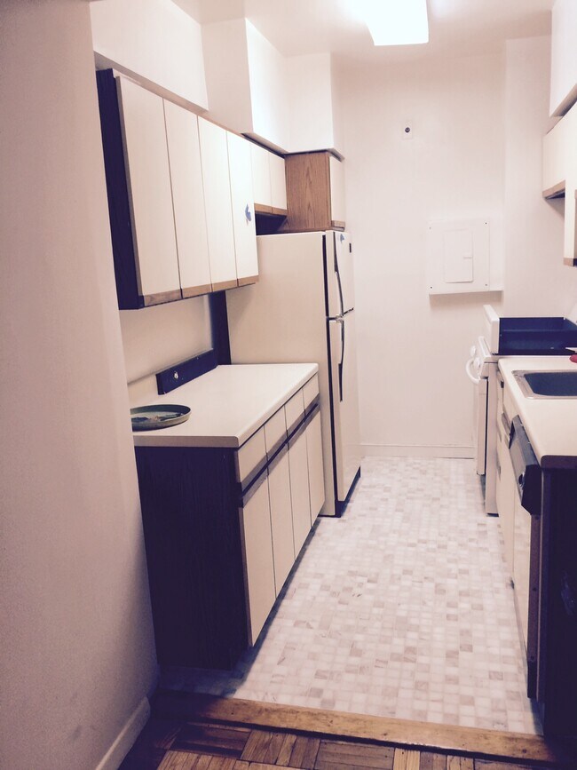 Photo - 1711 Massachusetts Ave NW Unidad 404