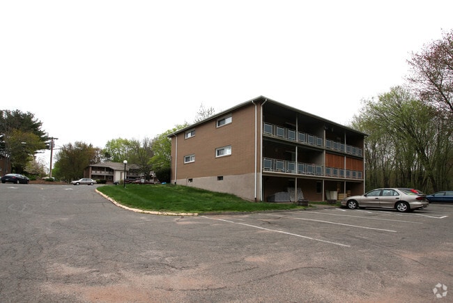 Highland Apartments