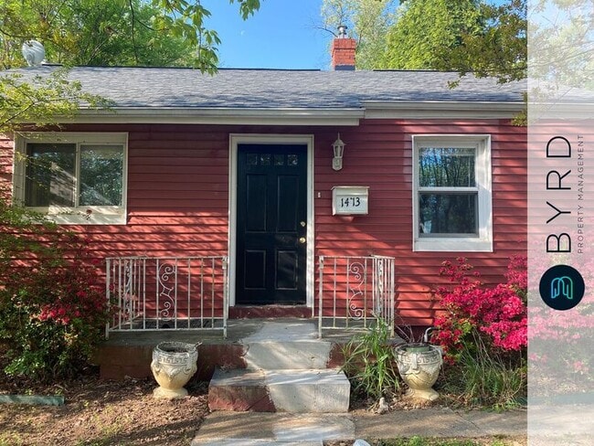 Building Photo - 1413 Blair St