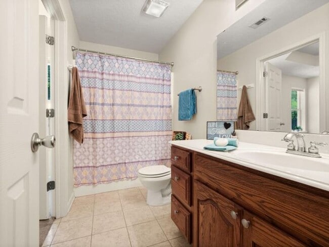 Photo - 122 Mayhaw St