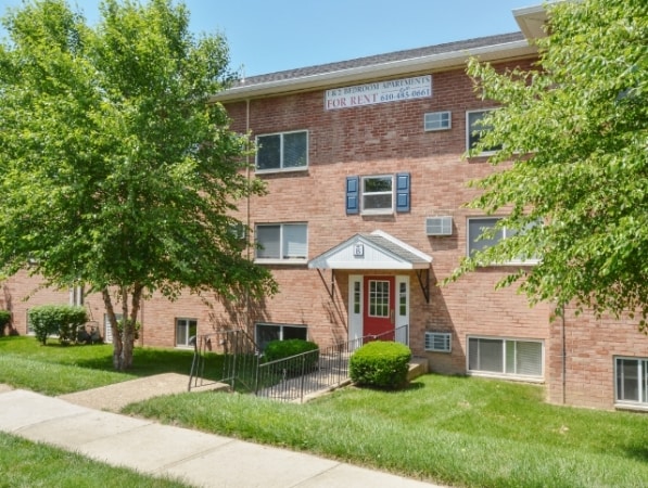 Boothwyn Court Apartments - Boothwyn Court Apartments