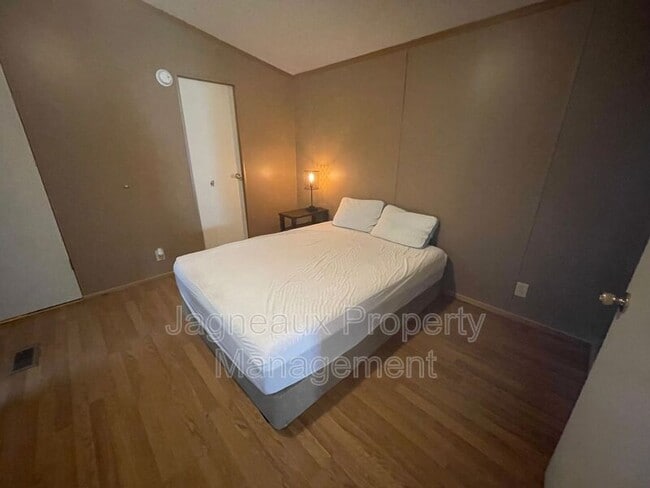 Photo - 7777 LA-1133