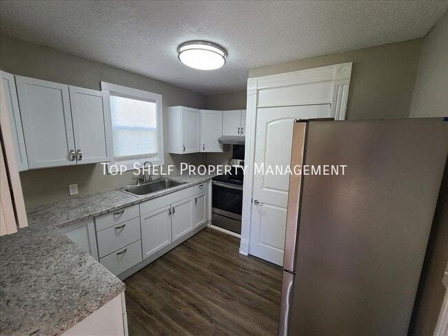 Photo - 1314 Harrison Ave Unidad 1