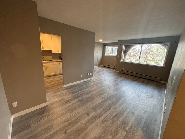 Photo - 343-343 Mill St Unit 204