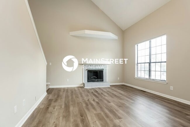 3 Bedroom Pet-Friendly Home in Gallatin, TN with Main Street Renewal